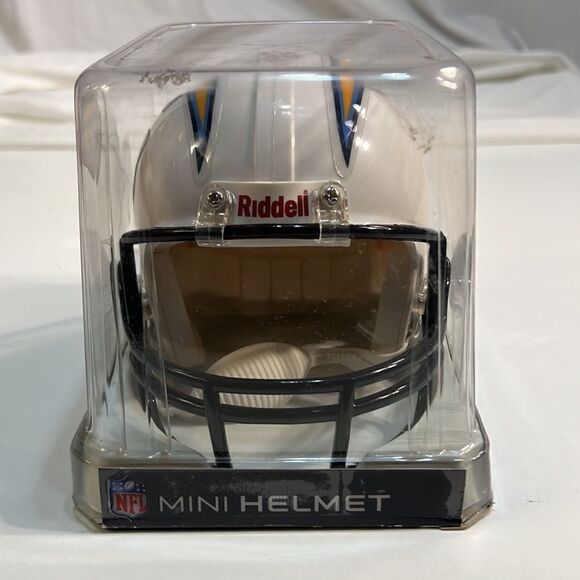 NFL Football San Diego‎ Chargers Riddell Mini Helmet #17 - Picture 2 of 5